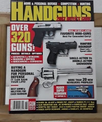 Handguns 2003 buyer's guide - Varios